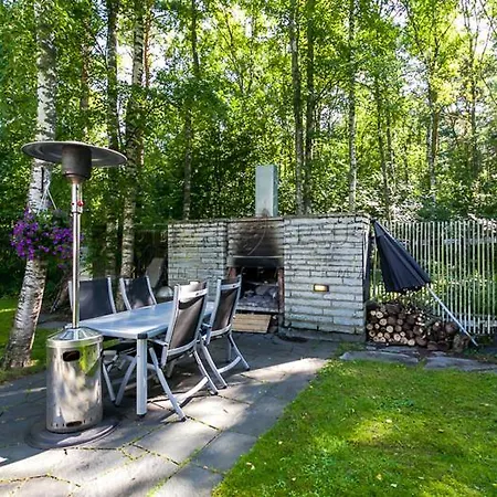 In Near Popular Villa Tallin