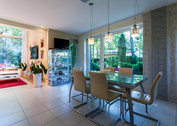 In Near Popular Villa Tallin