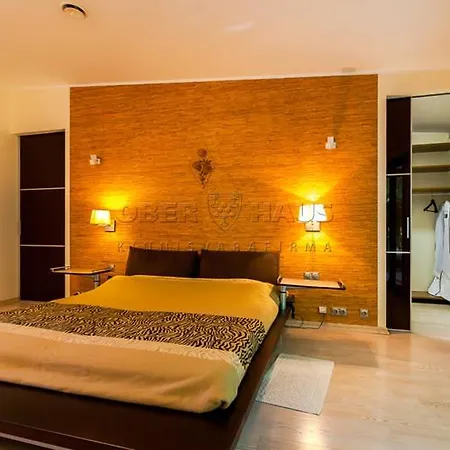 In Near Popular Vila